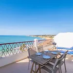 Frente Ao Mar - 2 Quartos - Wi-fi * Armação de Pêra