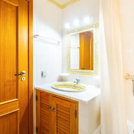 Frente Ao Mar - 2 Quartos - Wi-fi Apartamento Armação de Pêra