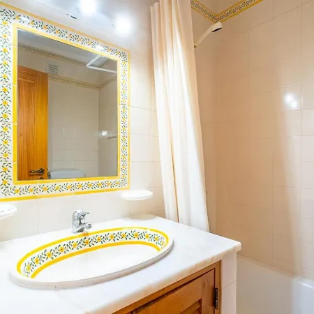 Frente Ao Mar - 2 Quartos - Wi-fi Apartamento *